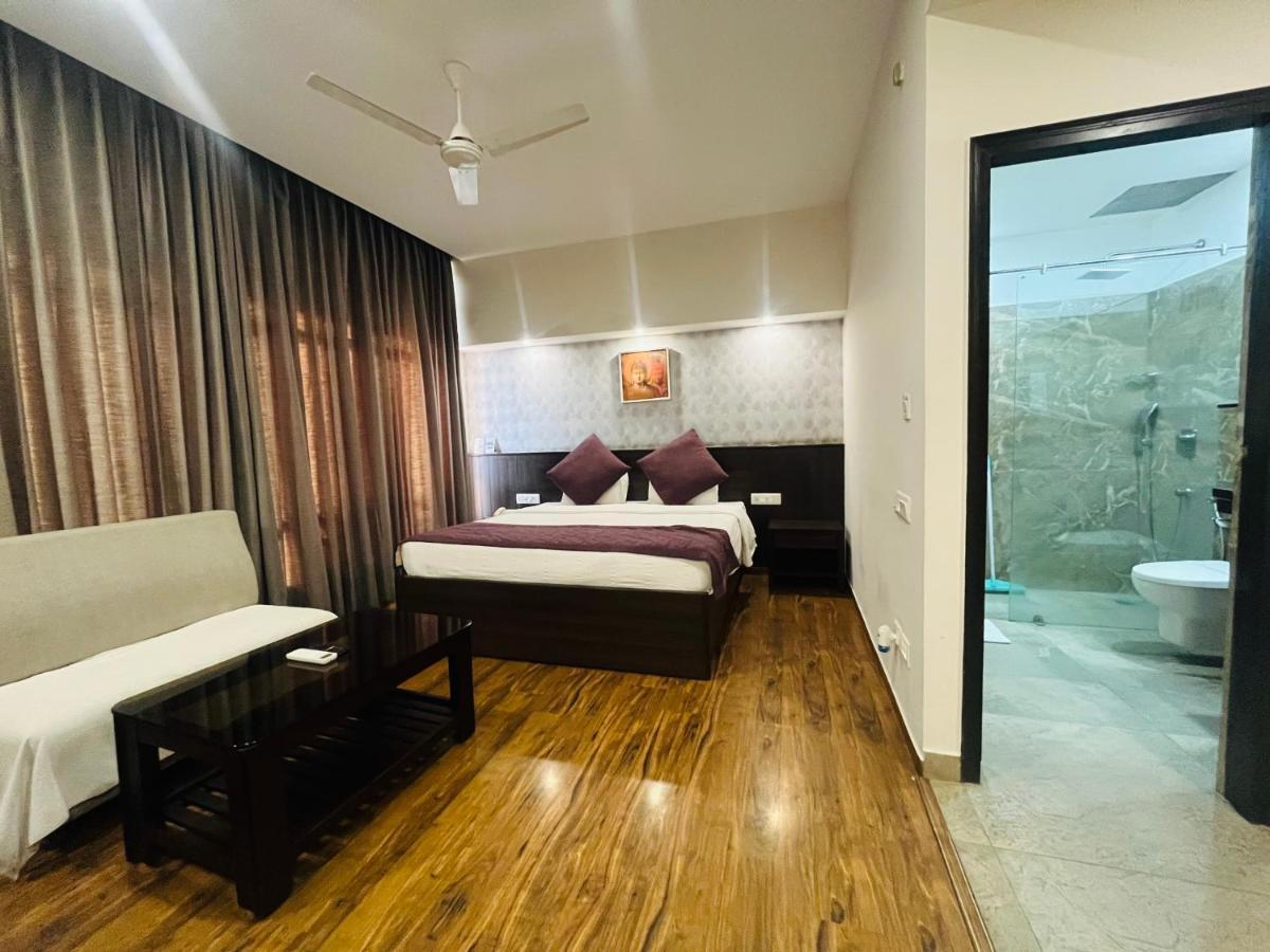 Hotel The Great Ganga Ришикеш Экстерьер фото