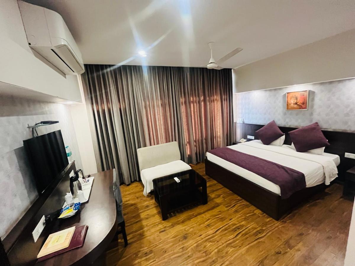 Hotel The Great Ganga Ришикеш Экстерьер фото