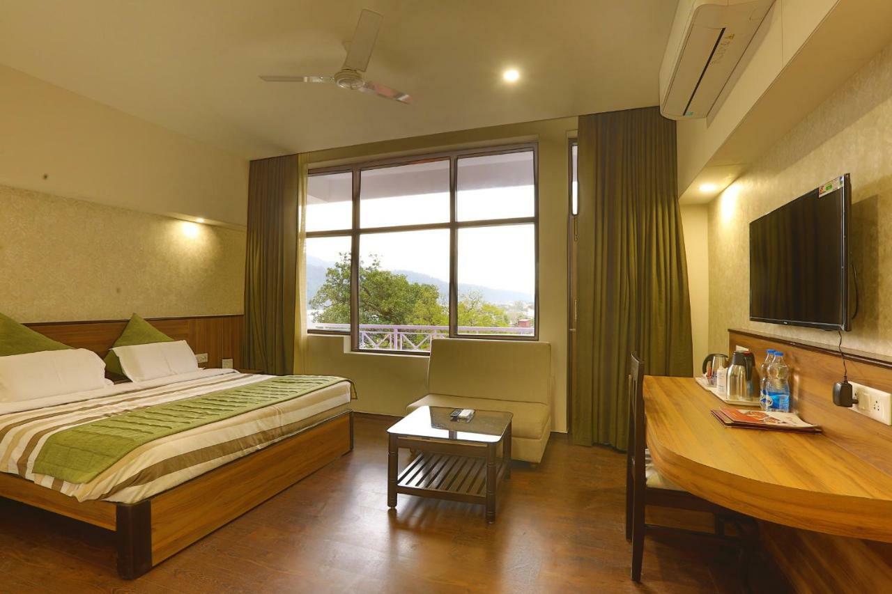 Hotel The Great Ganga Ришикеш Экстерьер фото